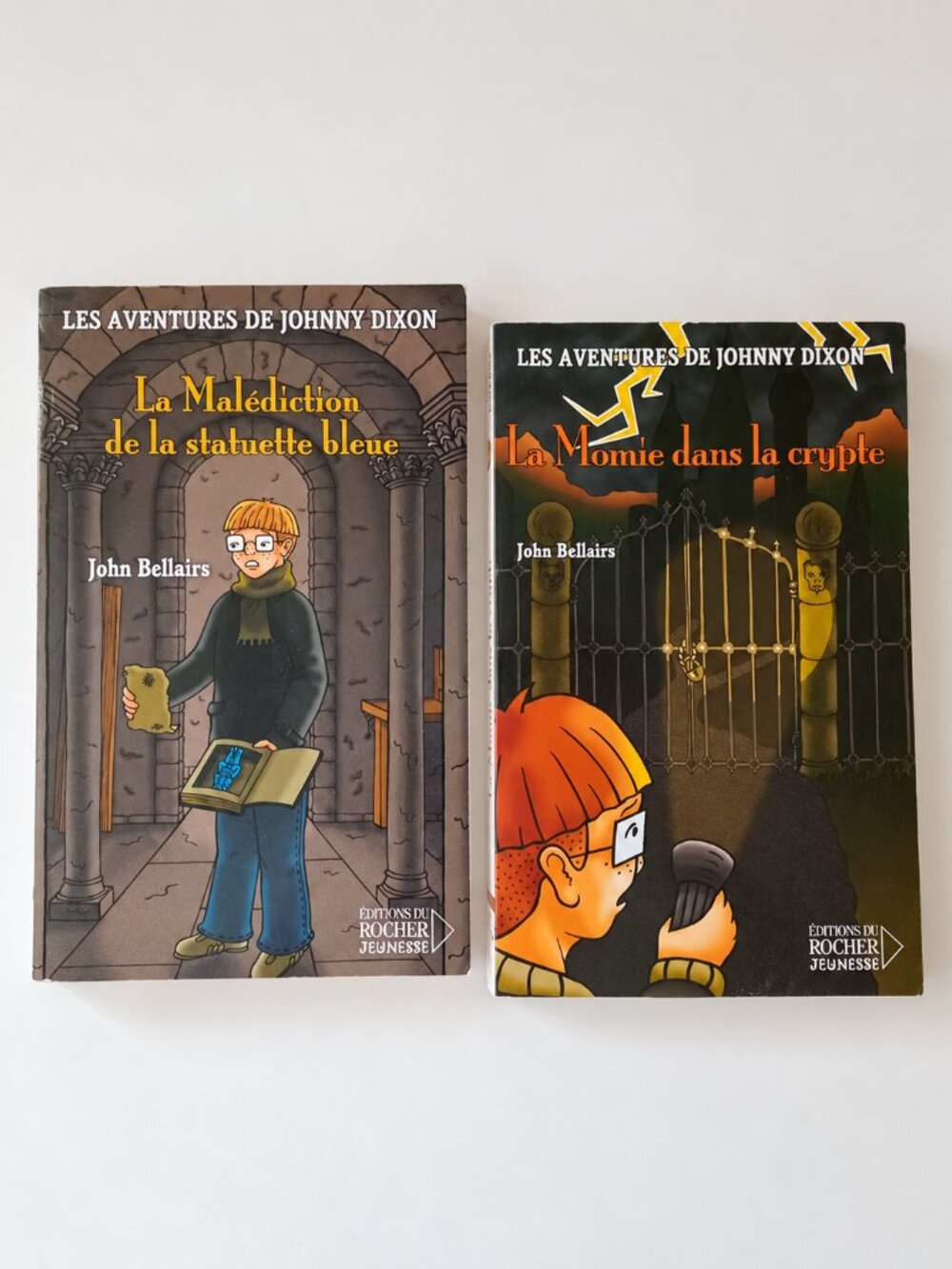 John Bellairs Johnny Dixon 2 French Books Mystery Fantasy Bundle